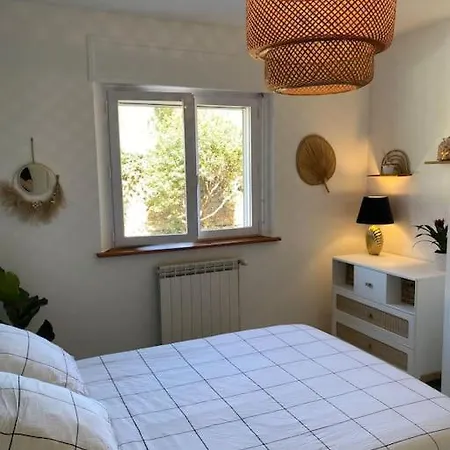 Vila Belle Typique Du Sud Avec Grande Piscine Assas